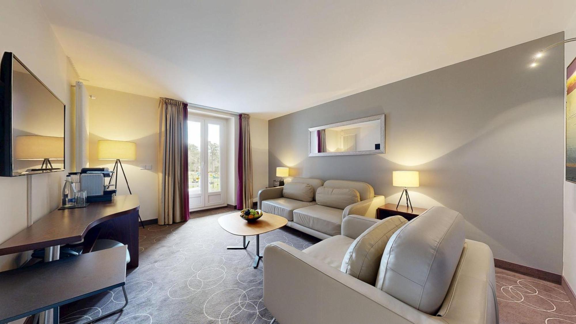 แกรนด์โฮเต็ล เด แบ็ง Hotel Lavey-les-Bains ภายนอก รูปภาพ
